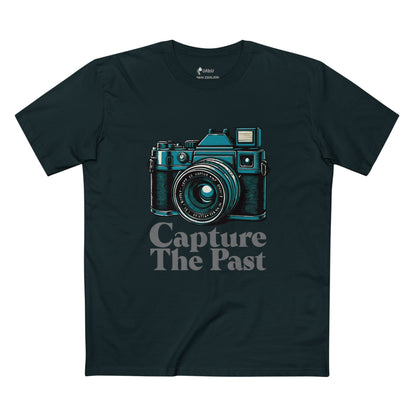 ✅ AU/NZ Vintage Camera Tee - Capture the Past & Future, Photography Lovers Gift, Retro T-Shirt, Camera Enthusiast Apparel, Unique Graphic Tee