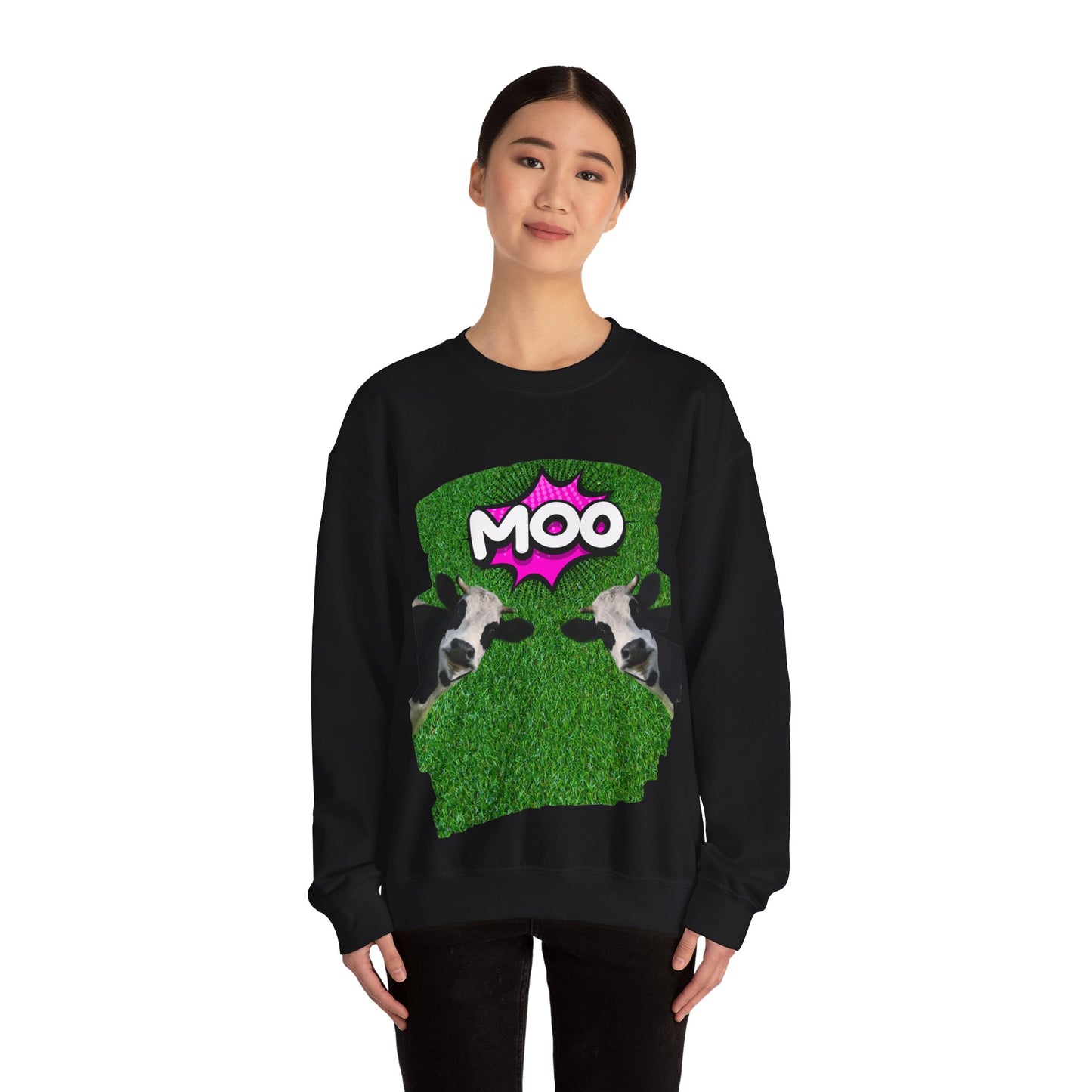 ✔️ AU/NZ Funny Cow Moo Sweatshirt - Unisex Heavy Blend Crewneck MOO