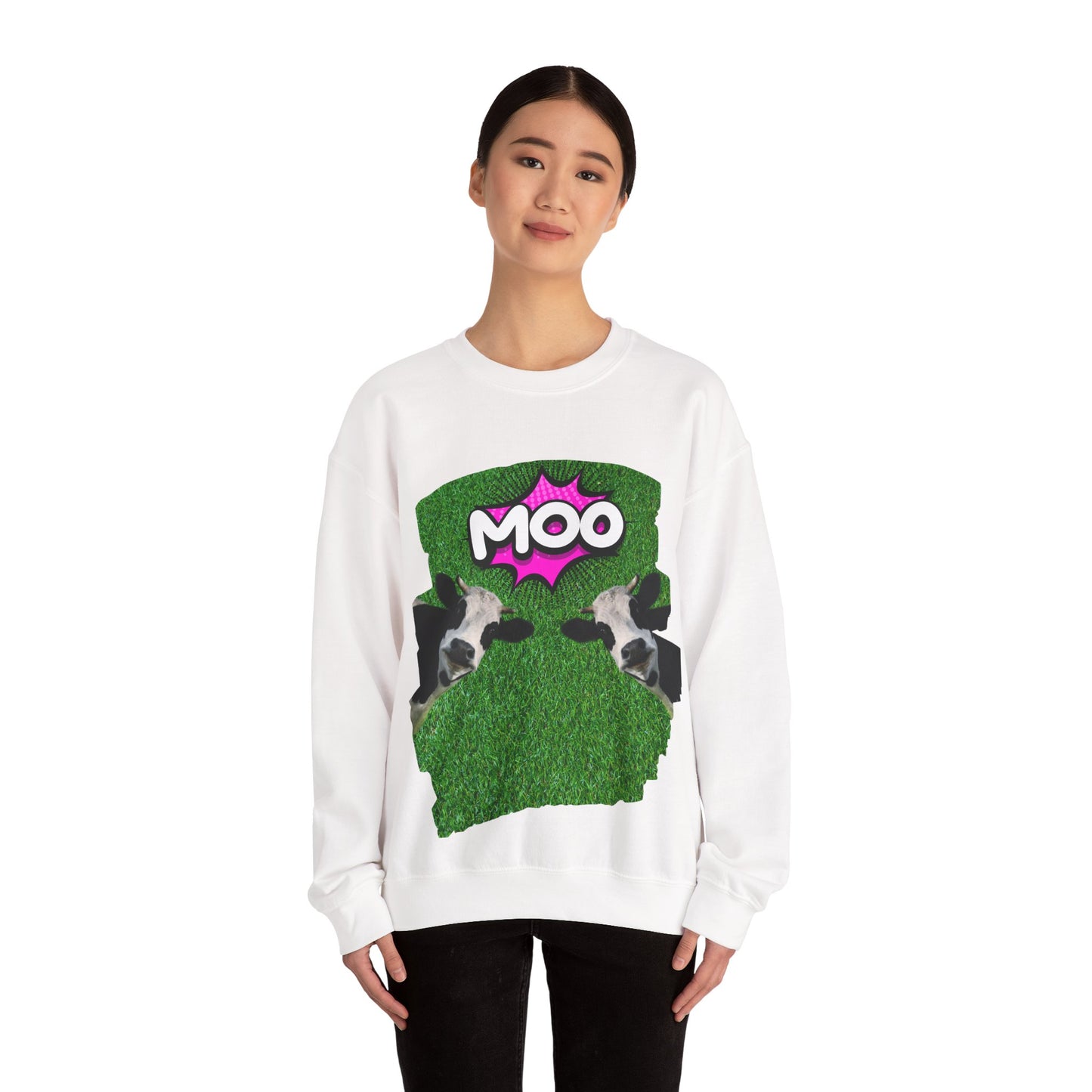 ✔️ AU/NZ Funny Cow Moo Sweatshirt - Unisex Heavy Blend Crewneck MOO