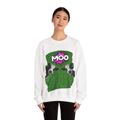 ✔️ AU/NZ Funny Cow Moo Sweatshirt - Unisex Heavy Blend Crewneck MOO