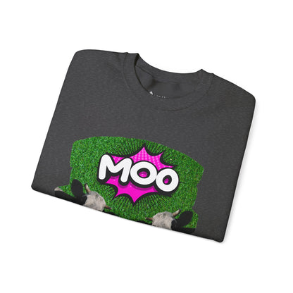 ✔️ AU/NZ Funny Cow Moo Sweatshirt - Unisex Heavy Blend Crewneck MOO
