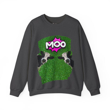 ✔️ AU/NZ Funny Cow Moo Sweatshirt - Unisex Heavy Blend Crewneck MOO